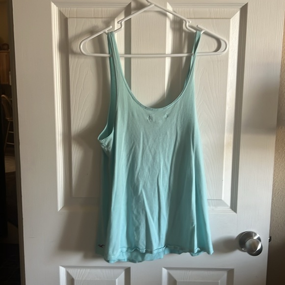 Hollister Tank Top - Picture 4 of 4